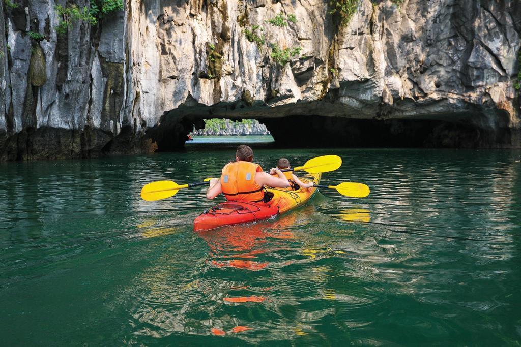 Hotel Golden Star Cruise Nan Giang Esterno foto
