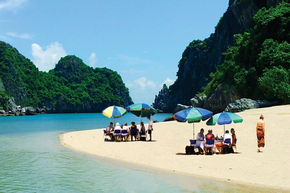 Hotel Golden Star Cruise Nan Giang Esterno foto